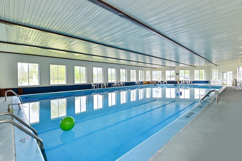 Travelodge By Wyndham Mackinaw City Ngoại thất bức ảnh